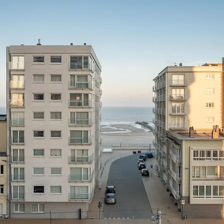 Apartmán Modern With Terrace & Sea View Ostende